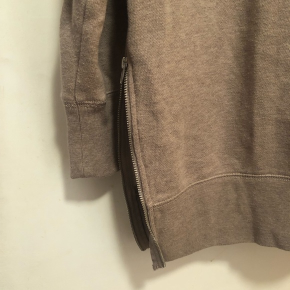 American Eagle Hoodie - Picture 4 of 4